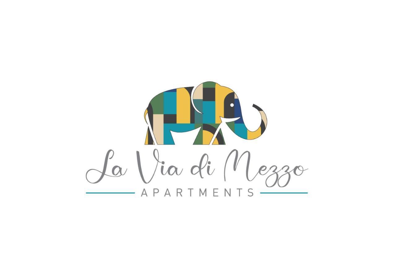 Apartamento La Via Di Mezzo CTA Exterior foto