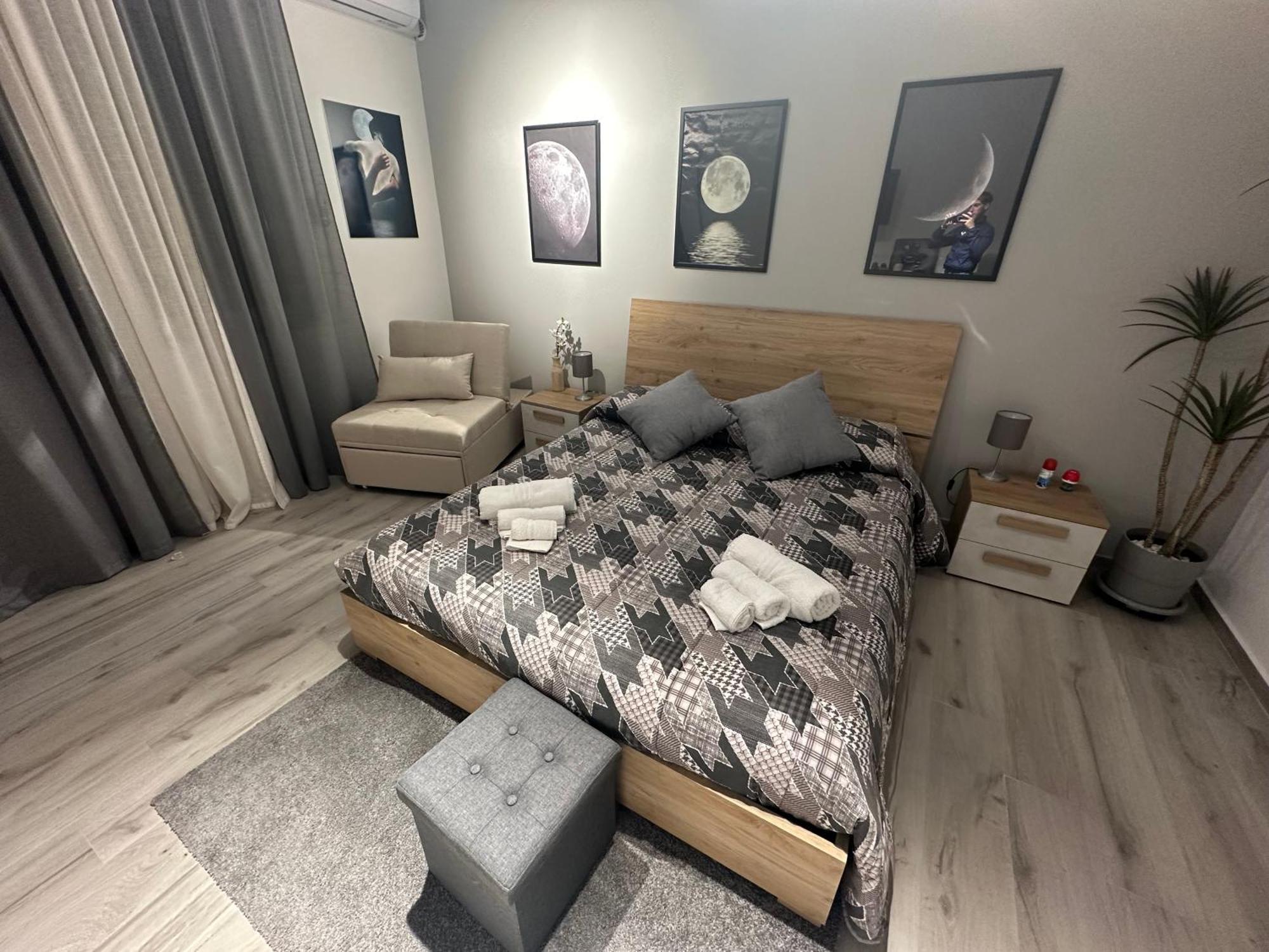 Apartamento La Via Di Mezzo CTA Exterior foto